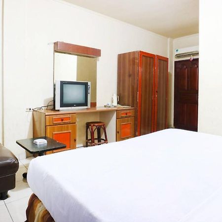 Lee Garden Hotel Medan Esterno foto