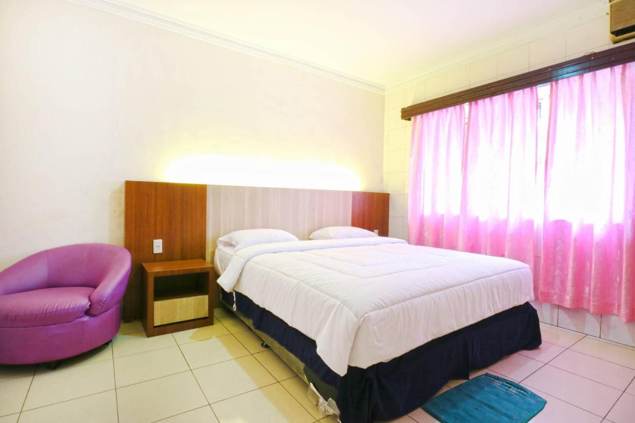 Lee Garden Hotel Medan Esterno foto