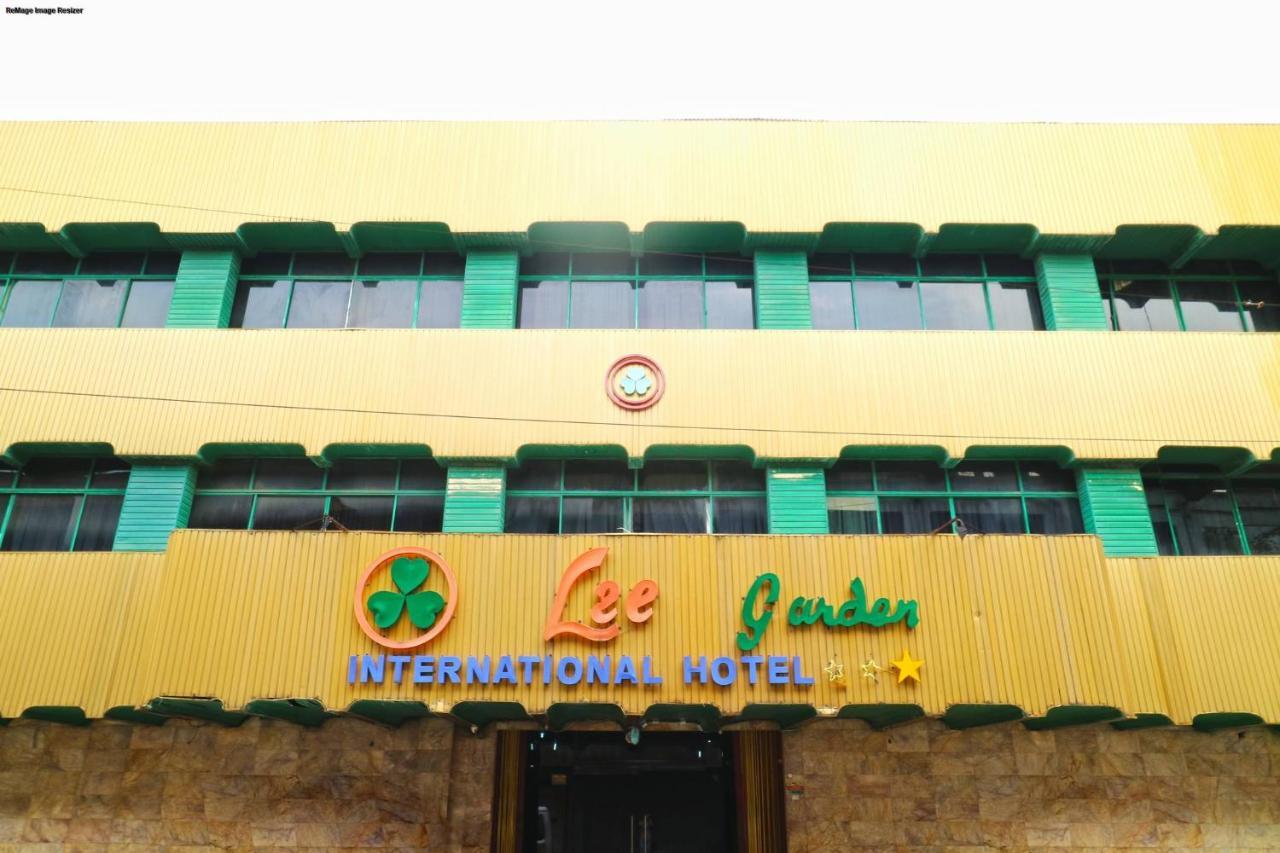 Lee Garden Hotel Medan Esterno foto