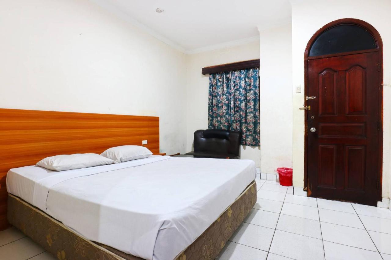 Lee Garden Hotel Medan Esterno foto