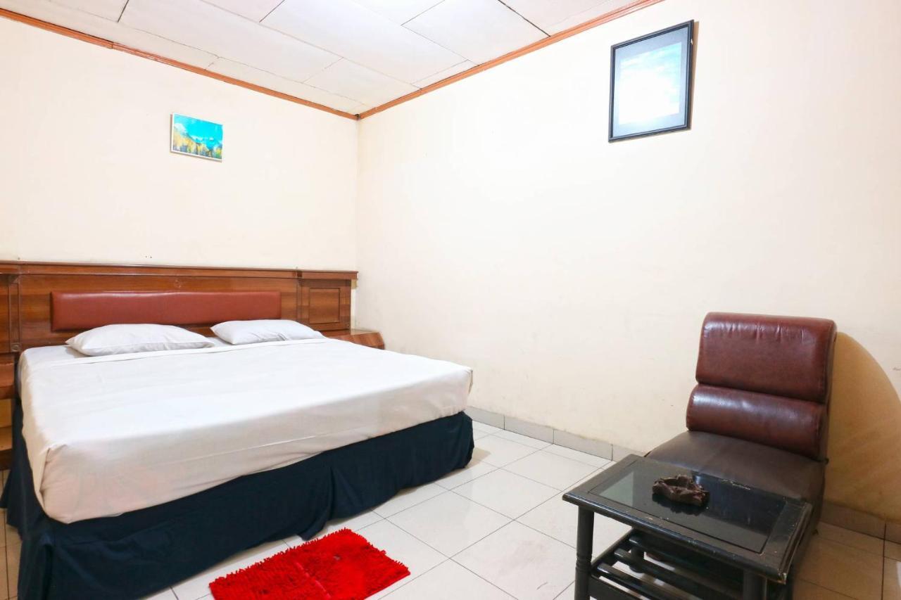 Lee Garden Hotel Medan Esterno foto