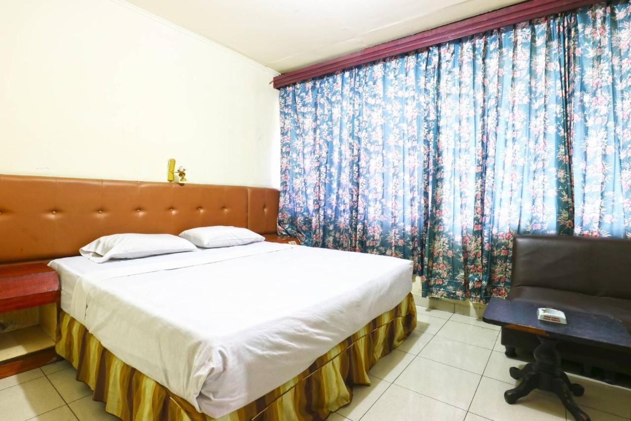 Lee Garden Hotel Medan Esterno foto