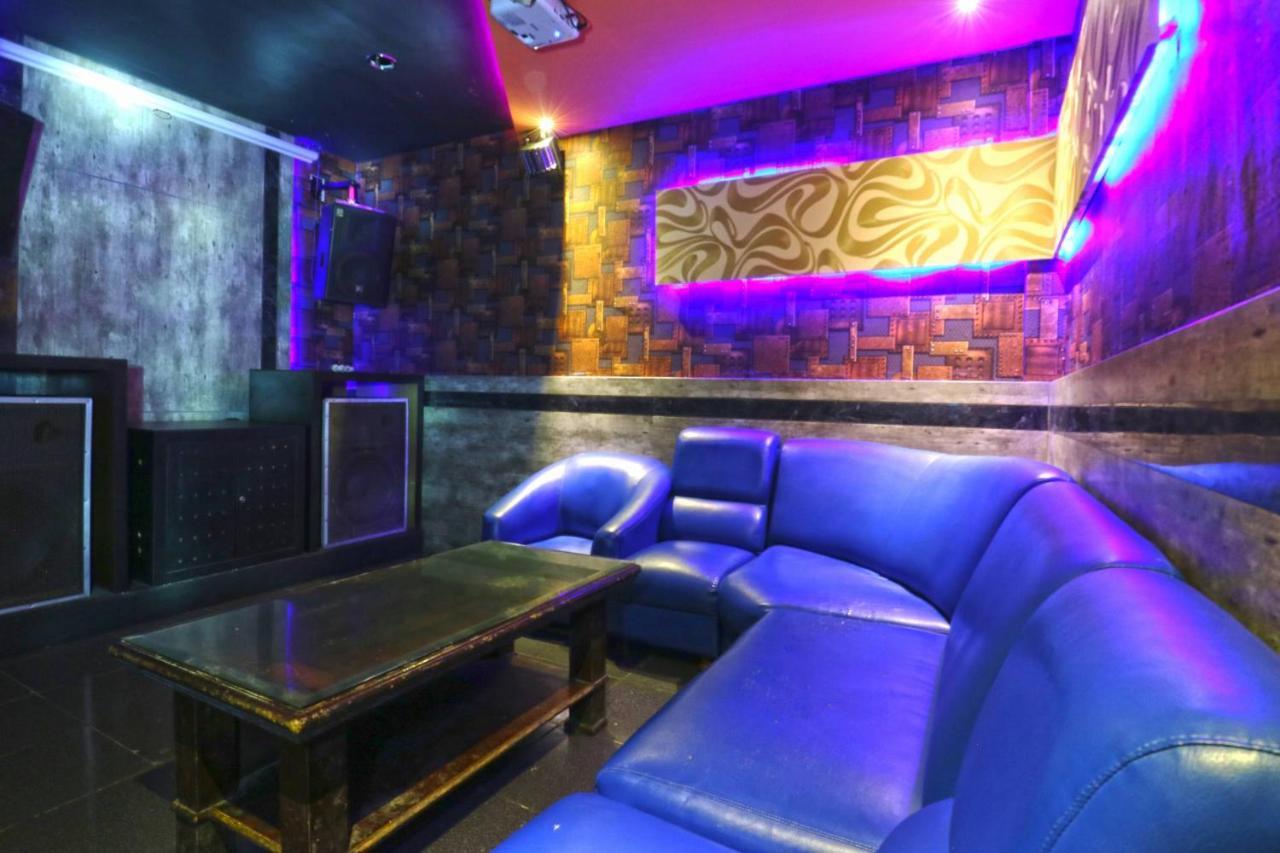 Lee Garden Hotel Medan Esterno foto